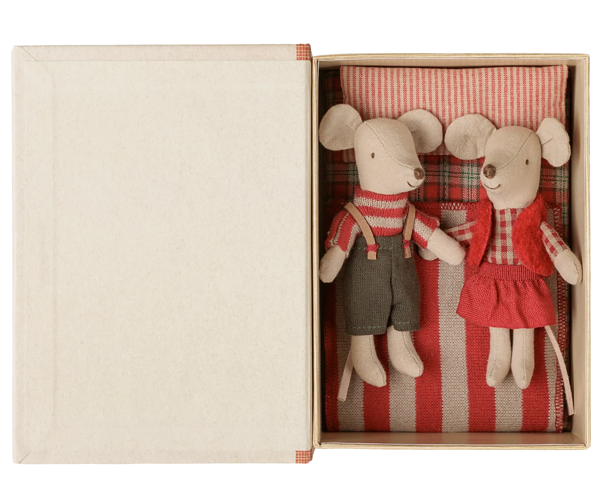 Christmas Twin Mice