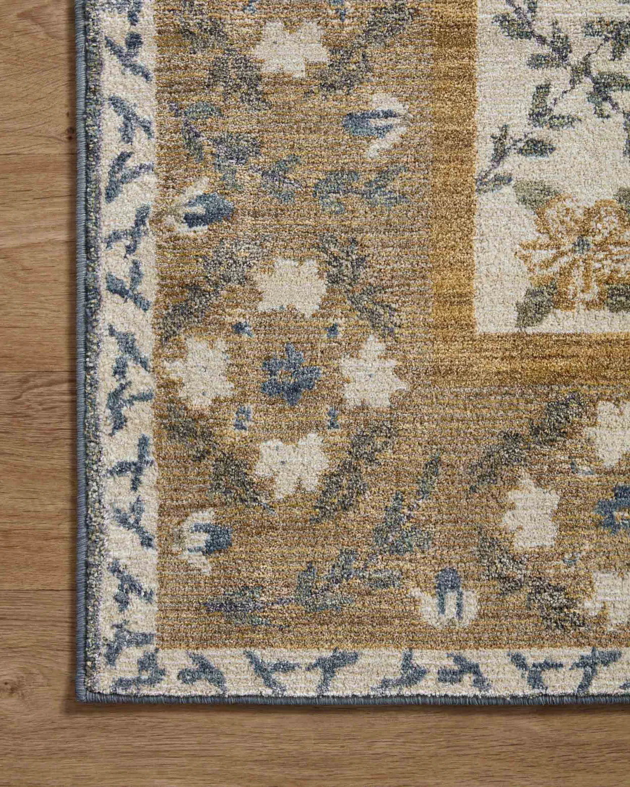 Fiore RP Belvedere Rug | Gold