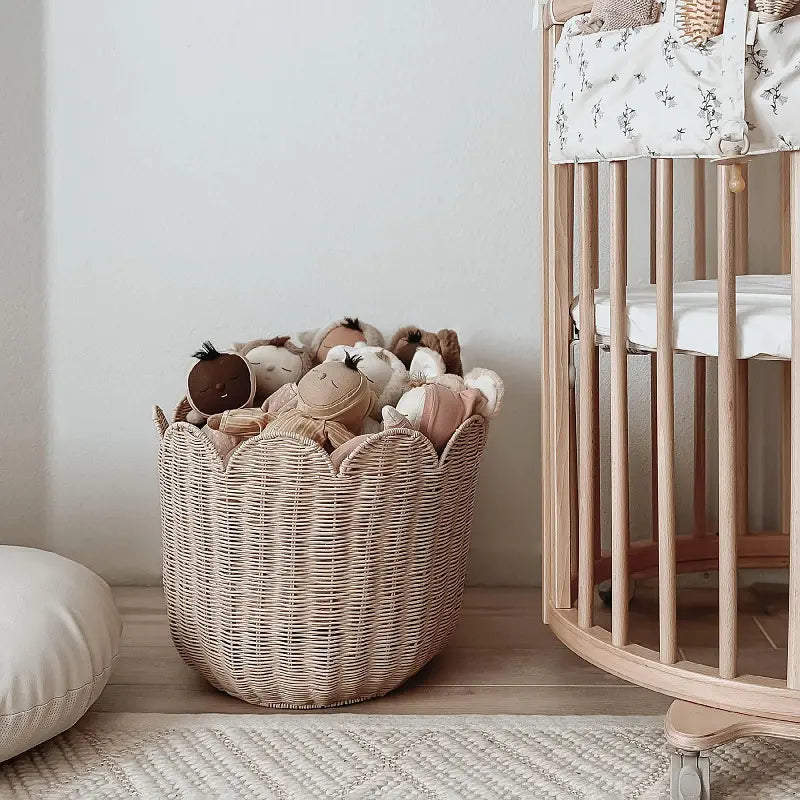 Scalloped Wicker Basket