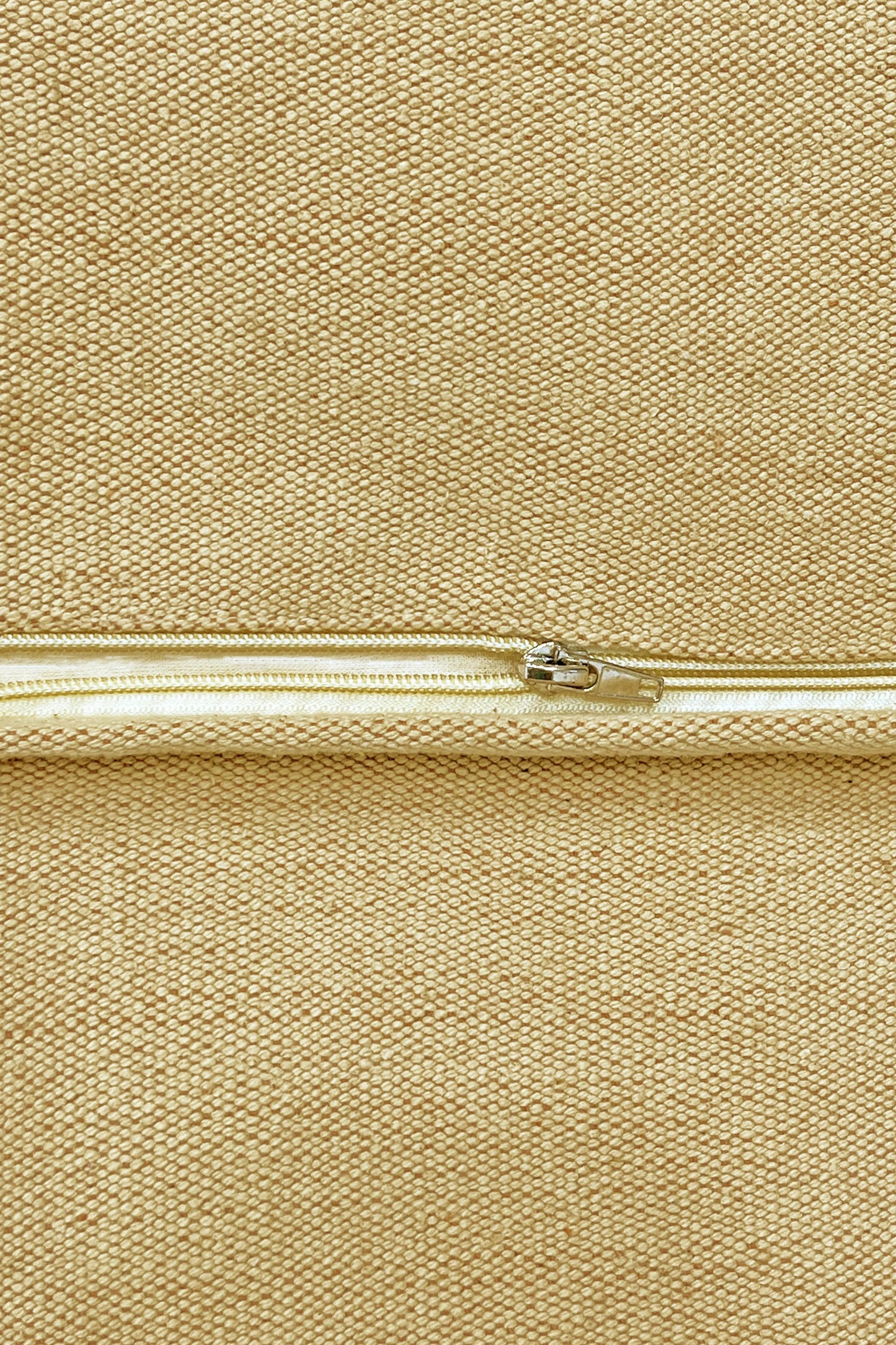 Cleo Pouf | Light Honey