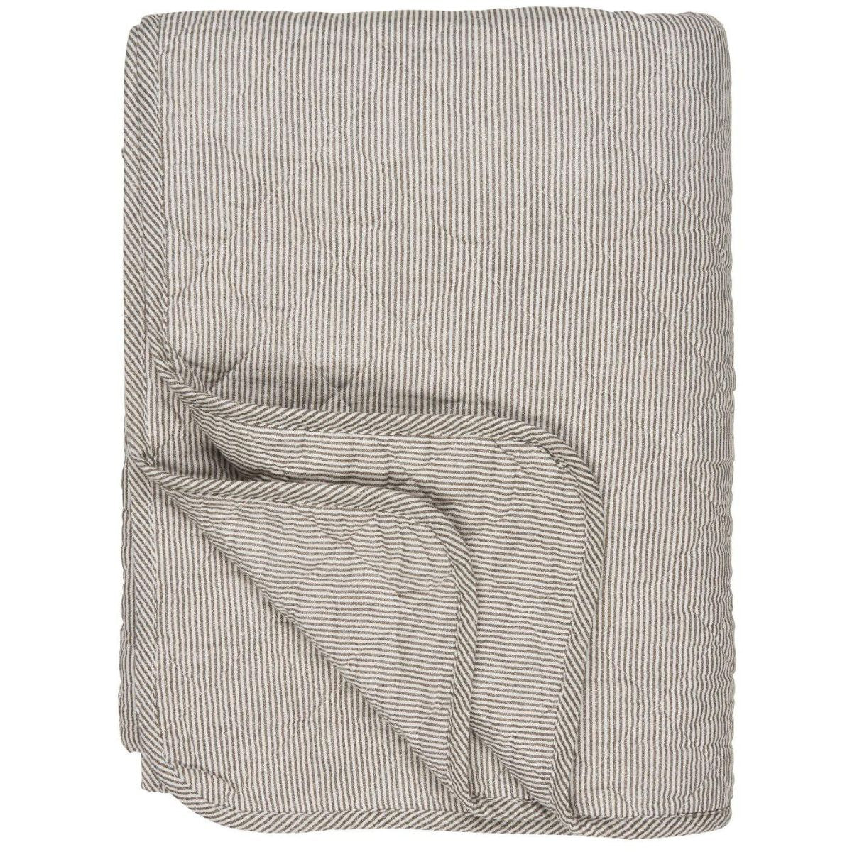 Classic Pinstripe Quilt
