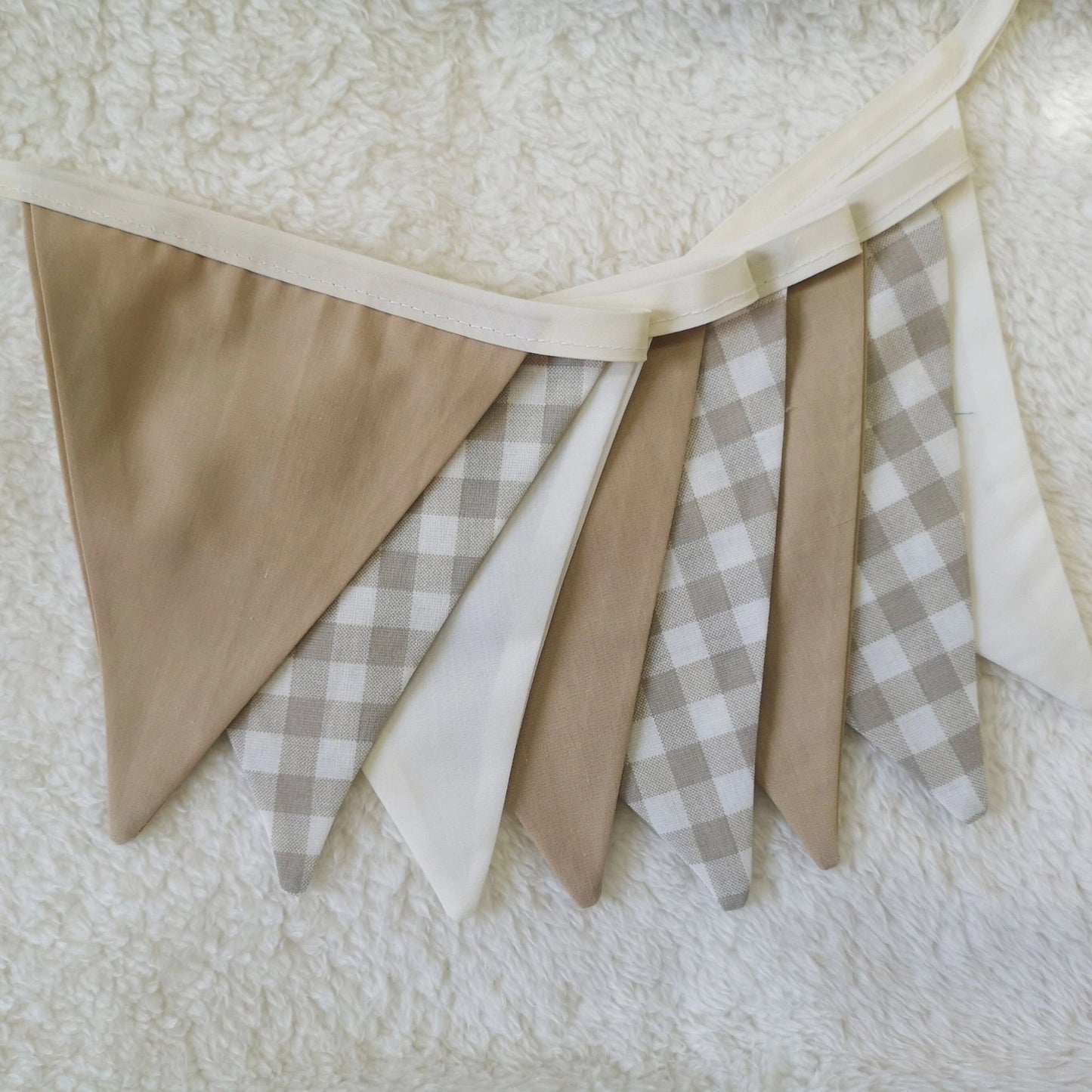 Pennant Garland | Beige Checkered