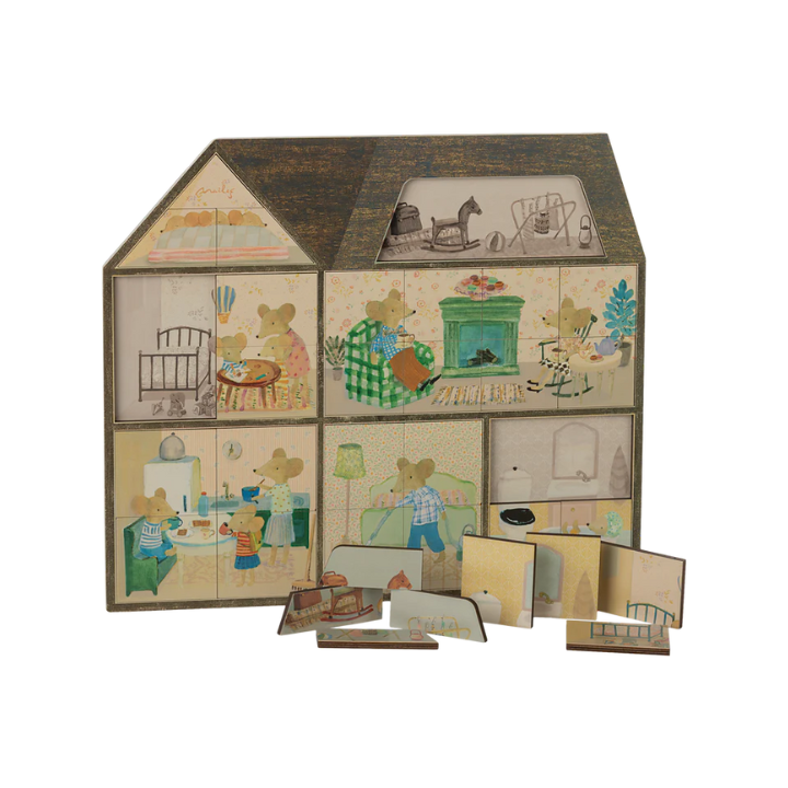 Mouse Hole Farmhouse Puzzle