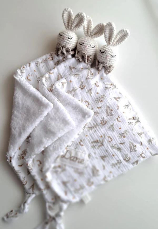 Bunny Cuddle Cloth