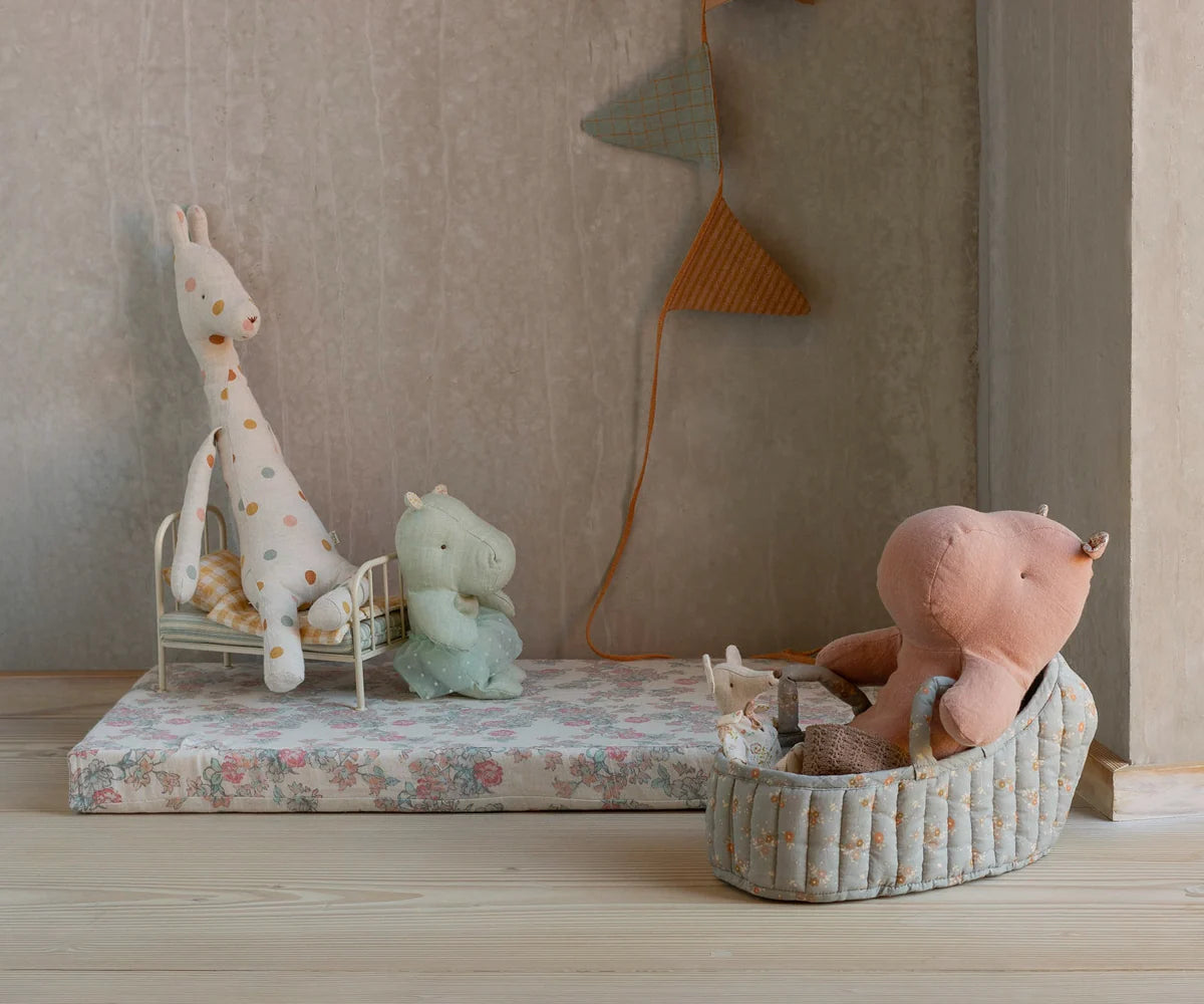 Carry Cot