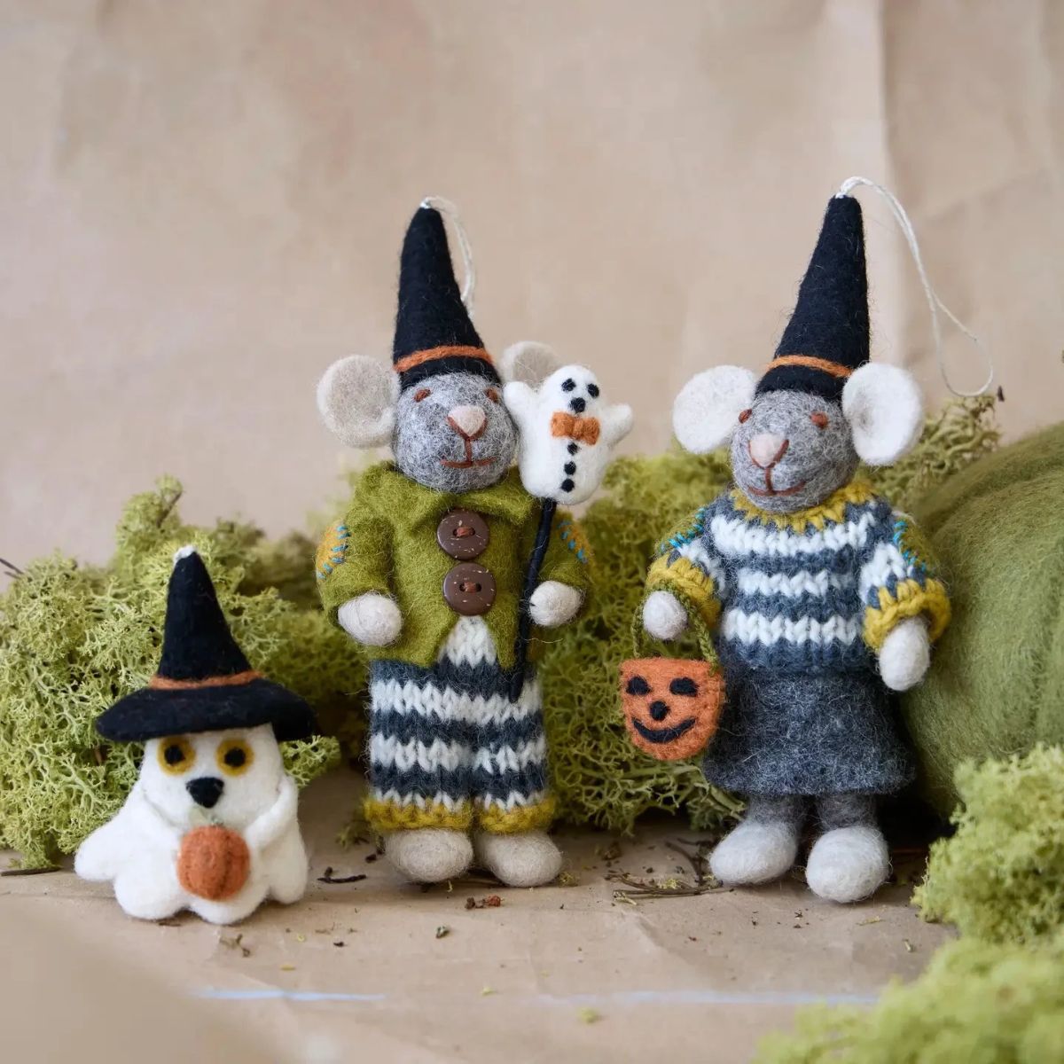 Small Grey Boy Mouse W/Halloween Ghost