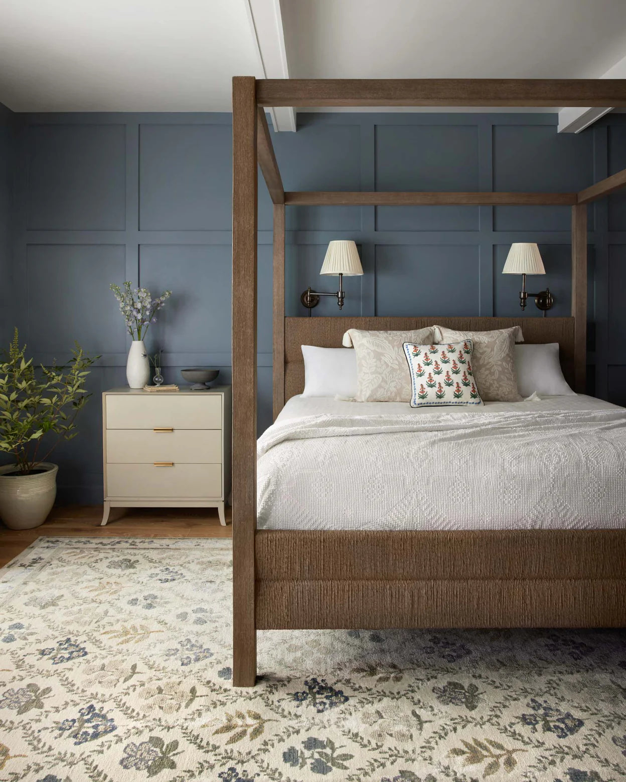 Fiore RP Hawthorne Rug | Ivory