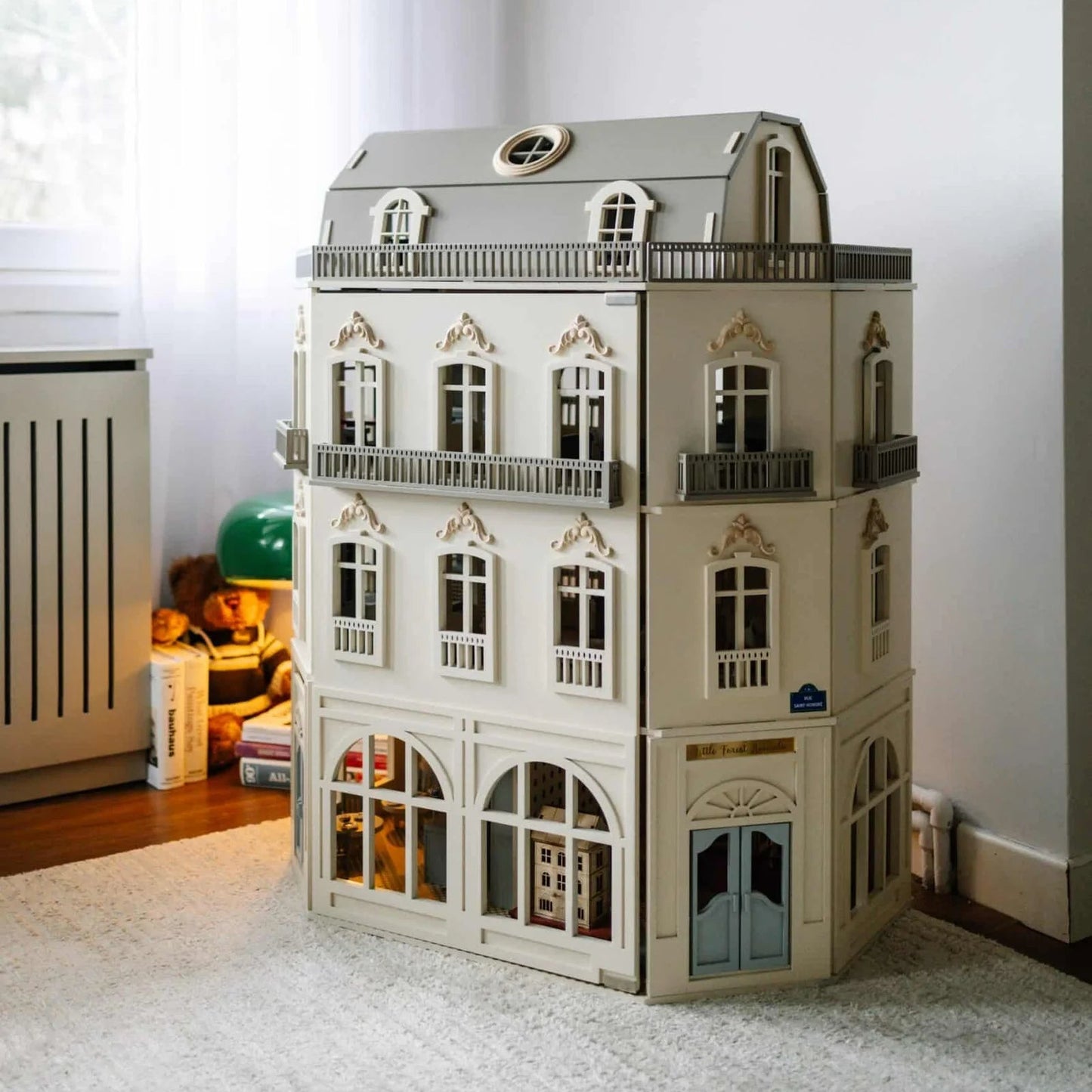 House of Paris Dollhouse