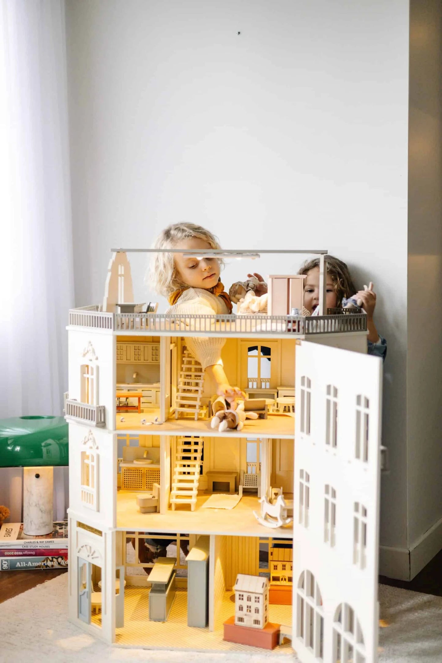 House of Paris Dollhouse