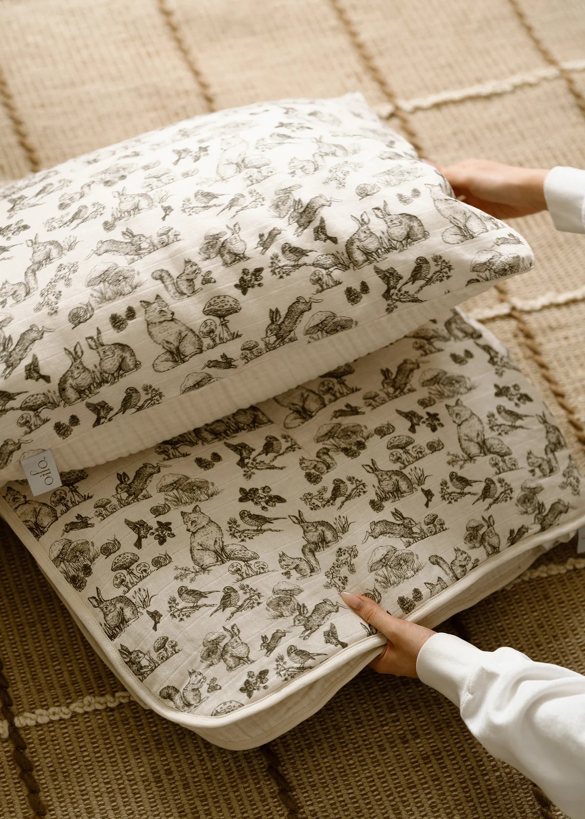 Muslin Crib Quilt & Sham | Woodland Nursery