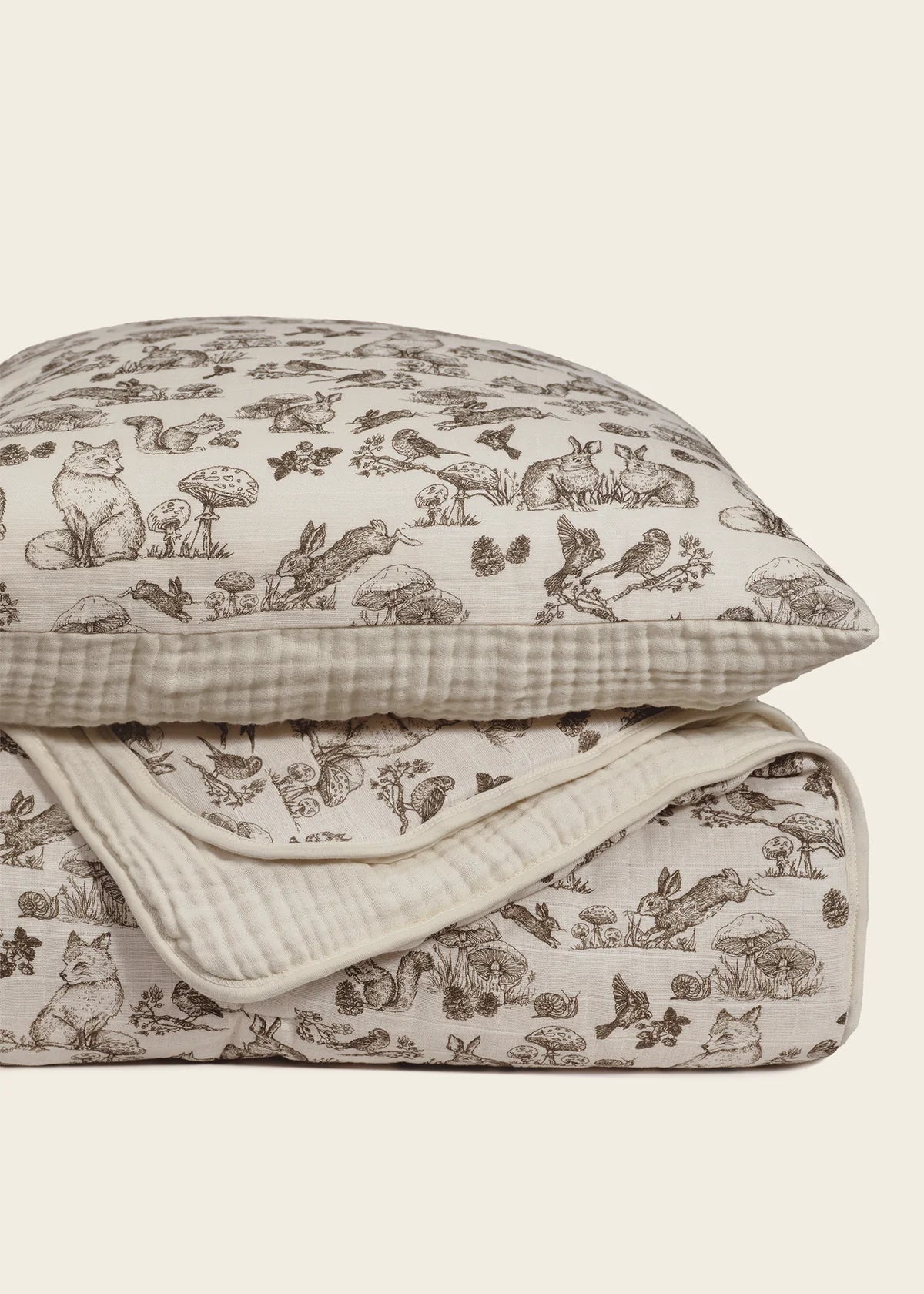 Muslin Crib Quilt & Sham | Woodland Nursery
