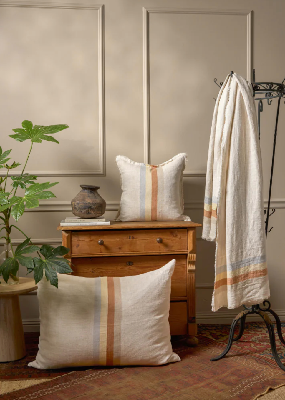 Burke Big Pillow 28" x 36"