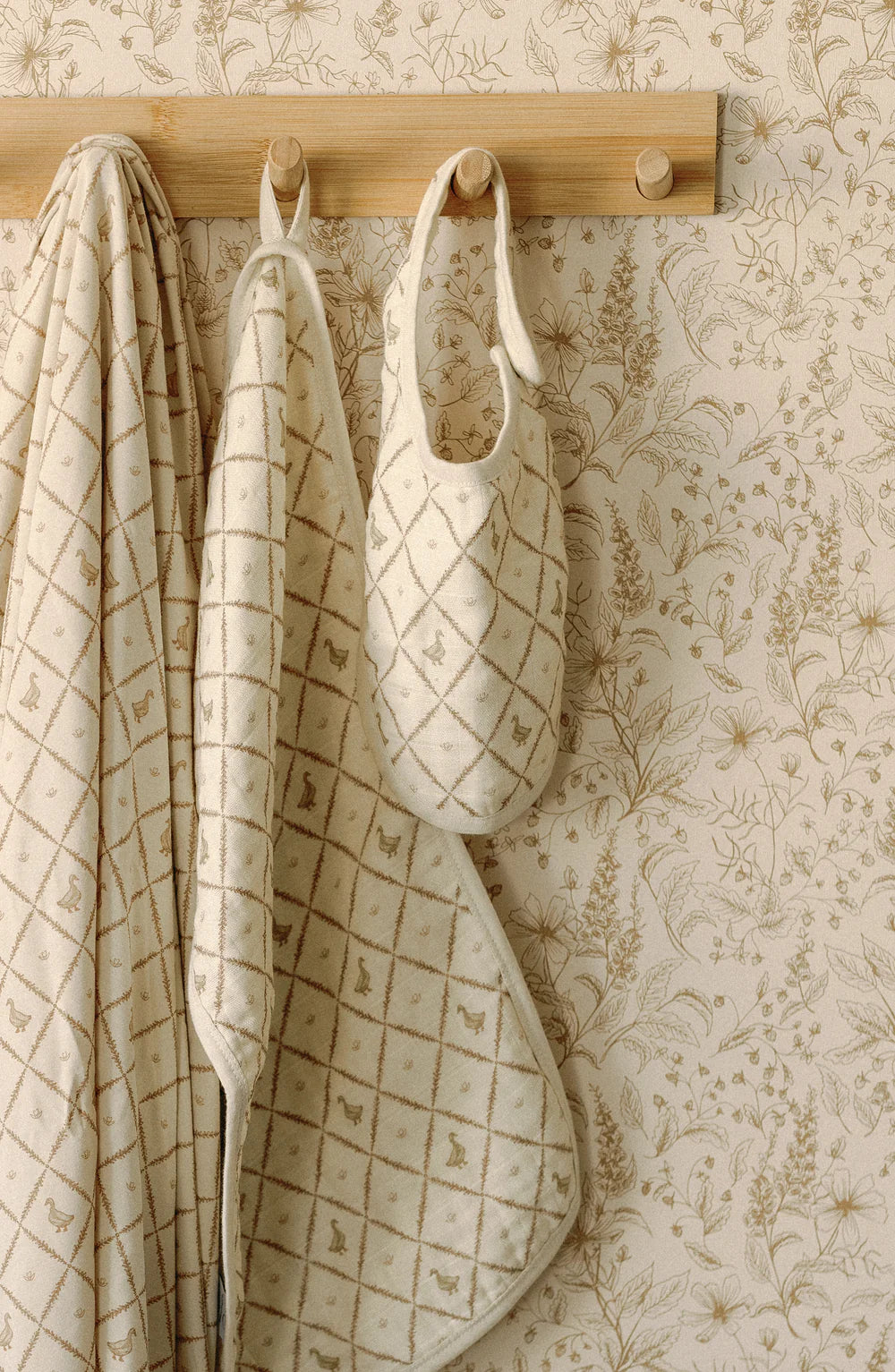 Muslin Burp Cloths | Bears & Ducks