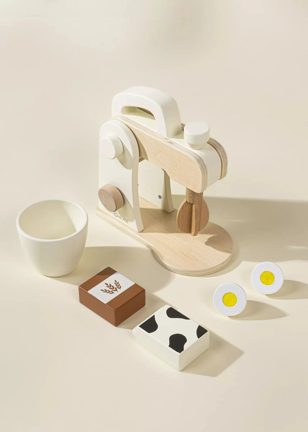 Wooden Blender and Accessories